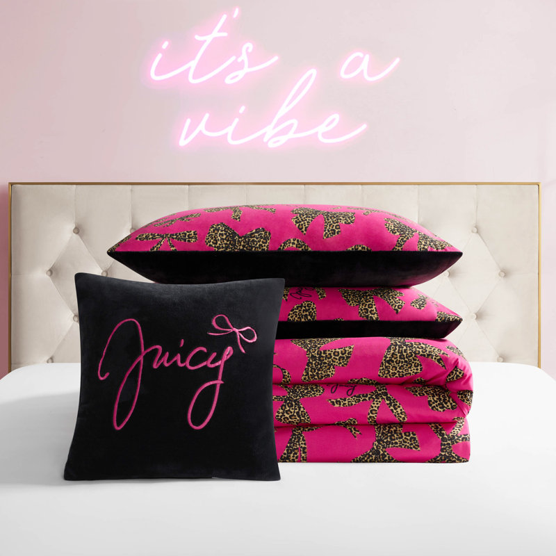Juicy Couture Solid Plush Reversible Cheetah Bows Comforter Sets, Queen + 3 Additional Pieces