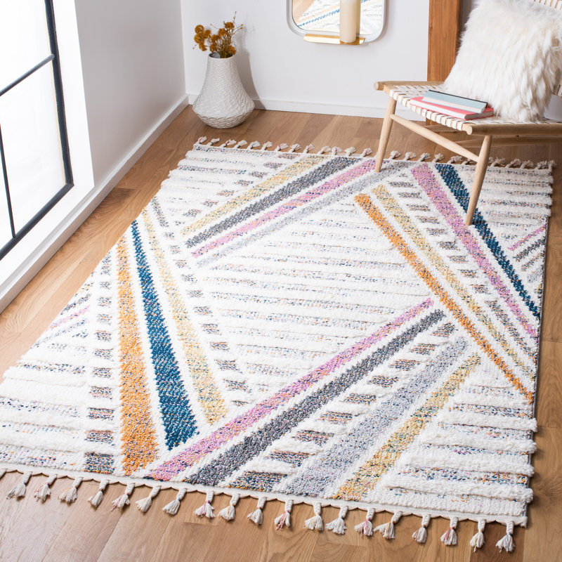 Tapis marocain à performance à poils longs Moroccan, Rectangle 4 pi x 6 pi
