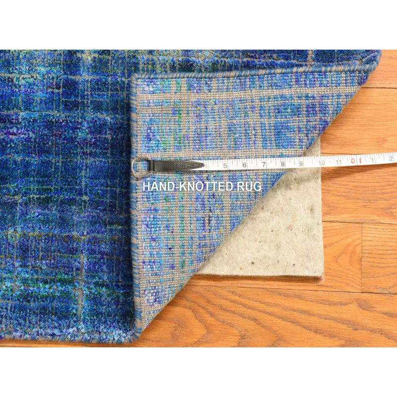 Tapis oriental 1 pi 6 po x 2 pi bleu, soie pure sari, échantillon, rayé, noué à la main, tapis