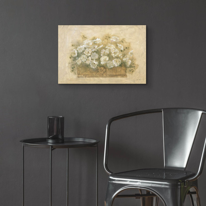 «White Floral Bouquet 1» par Cheri Blum, art mural en verre acrylique, H 16 po x l 24 po x P 0,2 po