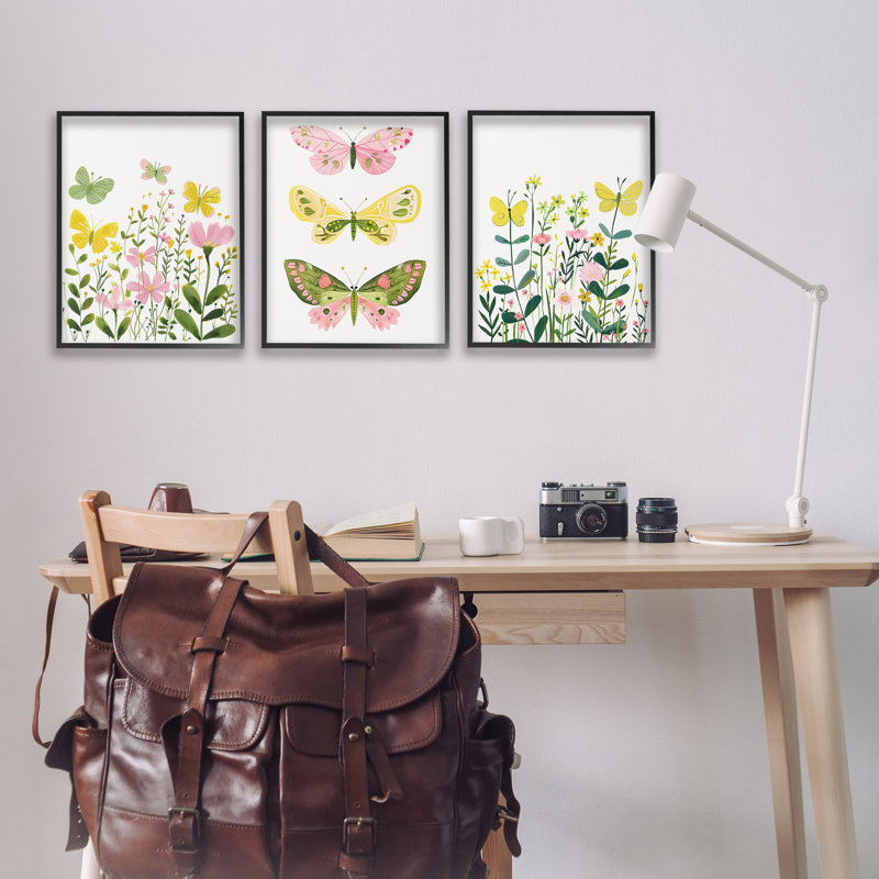 «Playful Butterflies and Florals», ensemble de 3 giclées par LSR Design Studio, Giclée encadrée noir minuit