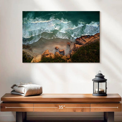Gillard Coastal Waves