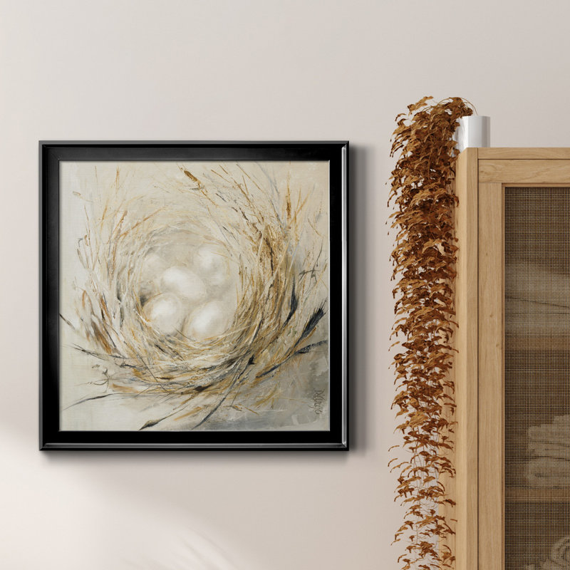 «Nest with Pale Eggs», reproduction d'art sur toile encadrée, H 17,5 po x l 17,5 po x P 1,5 po, Noyer