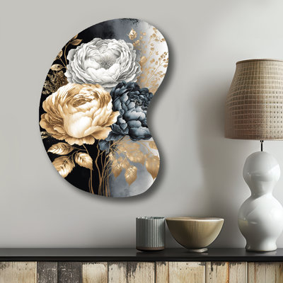 Blanc, or et noir, bouquet de roses I - décoration murale asymétrique en métal rose, sculpture murale en métal de forme unique