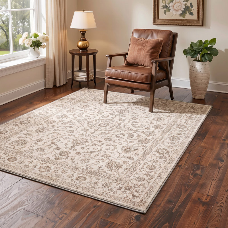 Tapis traditionnel ivoire / beige Performance à poils courts et antidérapant traditionnel, Rectangle 6 pi x 9 pi