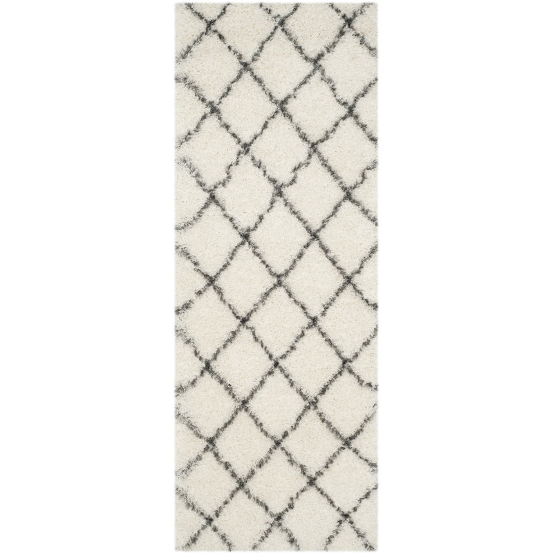 Sg-Msg-Moroccan Shag Performance Geometric Rug, Runner 2'3" x 6'