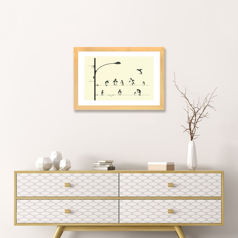 «Penguins on a Wire», art encadré, H 24 po x l 32 po x P 1 po, Natural Wood Framed Fine Art Paper