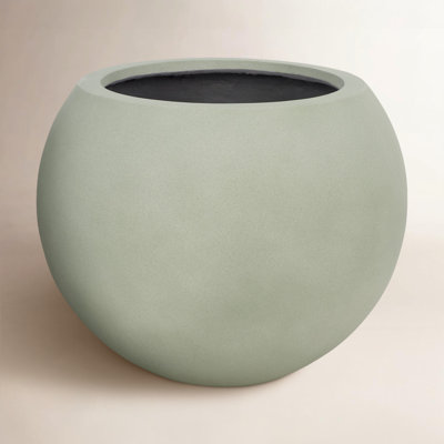 Mcgill Pot Planter