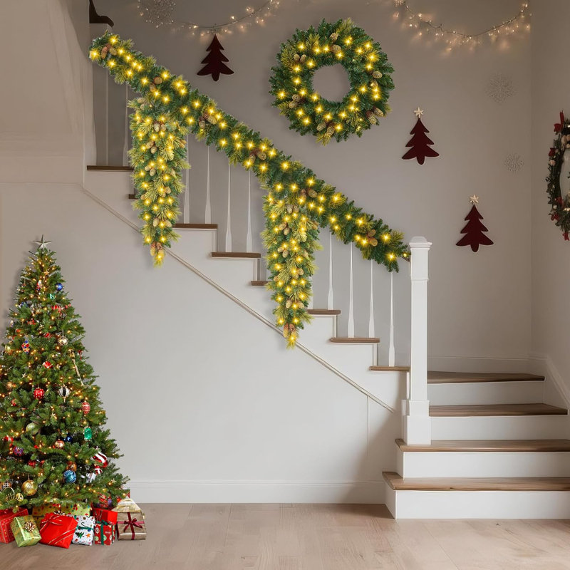 Ensemble de guirlande de Noël et de guirlandes de Noël avec lumières, à pile, décor de guirlande pré-éclairé avec portes en pin pour manteau de cheminée, 6 pièces, vert