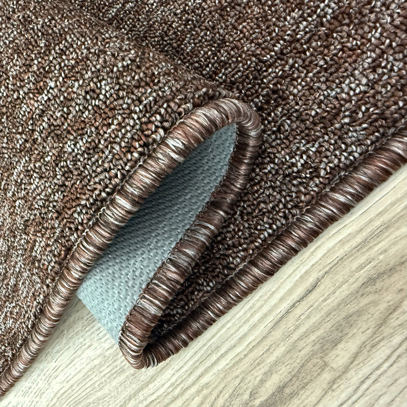 Tapis brun / gris antidérapant sur mesure, Tapis de couloir 2 pi 2 po x 21 pi