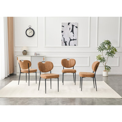 Ensemble de 4 chaises de salle à manger, chaises de salle à manger rembourrées en tissu Comfort-Touch Tech, rembourrage en éponge haute résilience, pieds en métal avec finition en aérosol (brun clair, ensemble de 4)