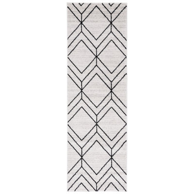 Cargian Geometric Light Gray/Black Area Rug