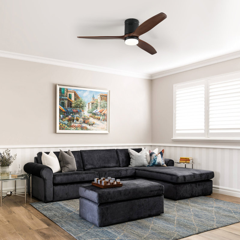 Ventilateur de plafond 52 pouces et télécommande, moteur à courant continu silencieux, DEL à intensité variable, ventilateur de plafond encastré à profil bas avec 3 pales en noyer
