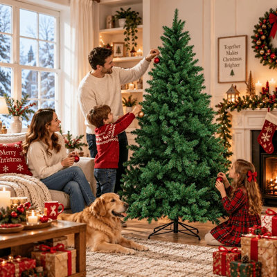 Stylish Green Christmas Tree