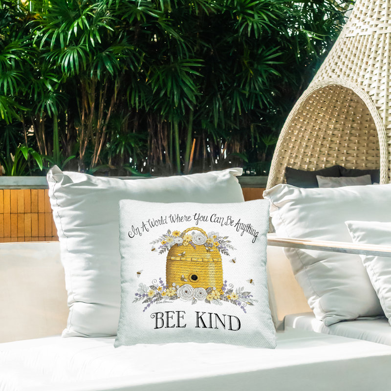 Coussin Bee Kind Honey Hive
