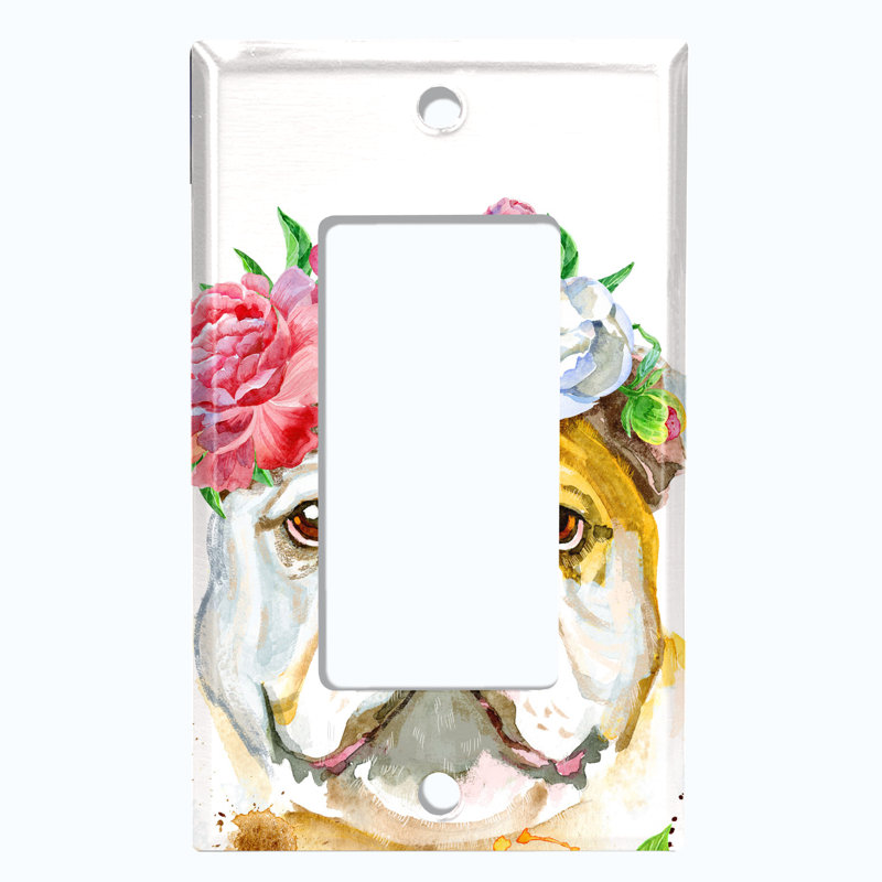 Mignon bouledogue avec couronne de fleurs et plaque murale