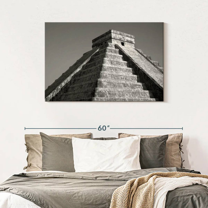 Pyramide Adella à Chichen Itza, H 30 po x l 45 po