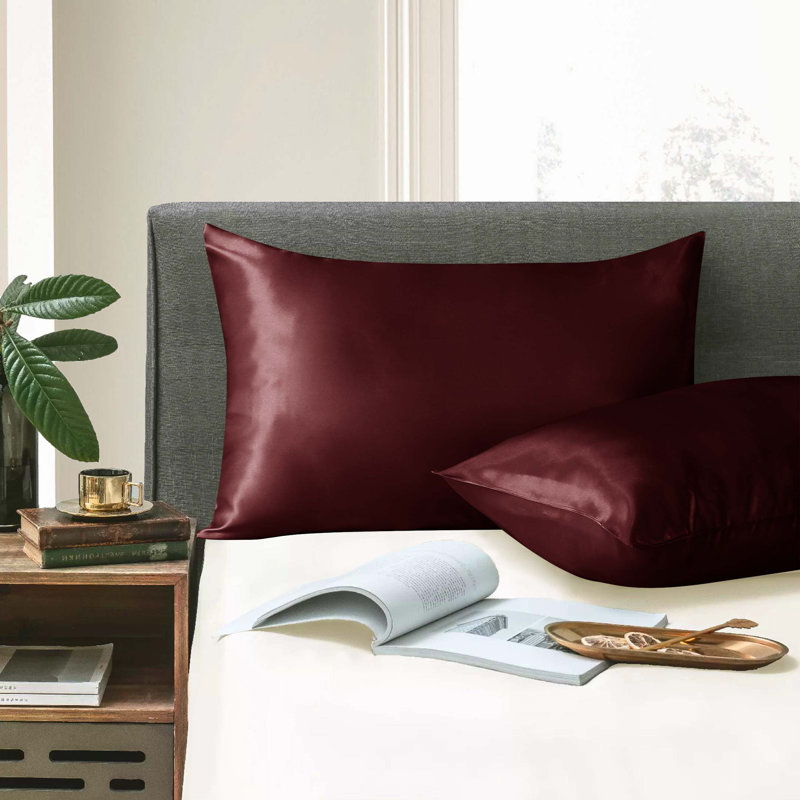 Arthemus Satin, Red