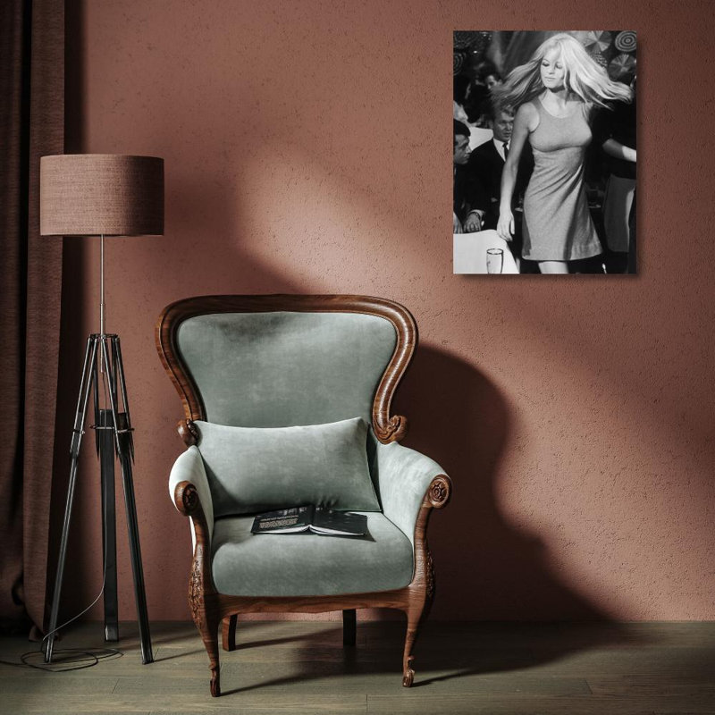 Bridget Bardot - La vraie chose, H 18 po x l 14 po