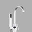 Robinet de baignoire autoportant à poignée simple classique avec douche à main-111704769