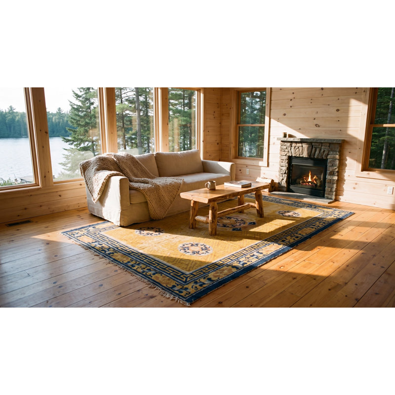 Tapis de couloir antique en laine jaune