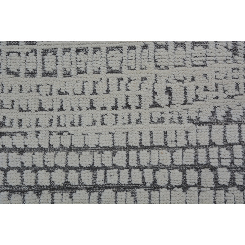 Wool Area Rug in Ivory, Rectangle 8' x 10'