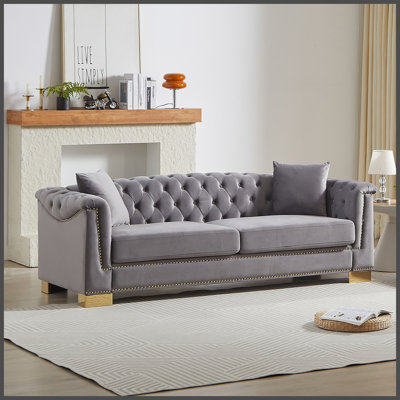{Video] Classic Modern Sofa, 84-inch Chesterfield with Classic Rolled Arms and Tasseled Decorative Clouds in Velvet, Luxury Three-Seater Sofa Suitable