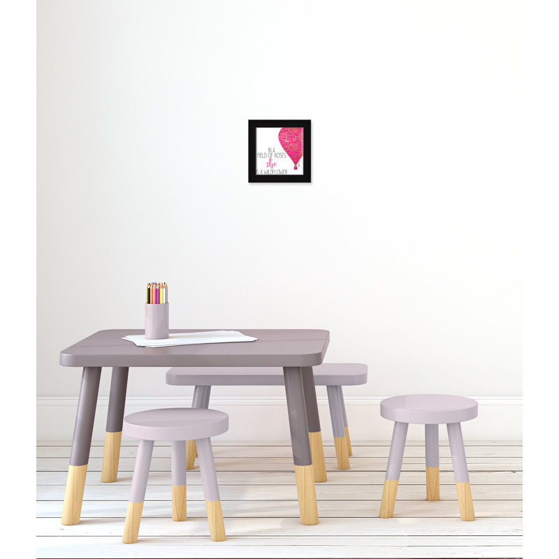 Il s’agit d’un wildflower, H 10 po x l 10 po x P 0,63 po, Cadre noir