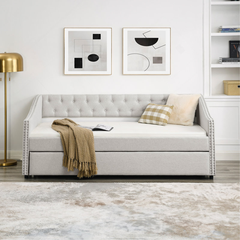 Lit de jour simple avec canapé-lit rembourré capitonné de taille simple, avec bouton sur le dos et clou en cuivre sur les accoudoirs ondulés