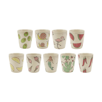 Ensemble de tasses en grès peintes à la main avec motif en relief de cire