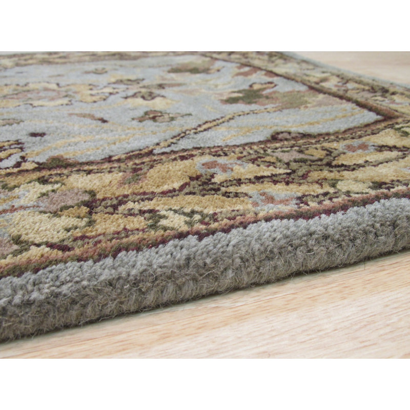 Hand Tufted Wool Floral Area Rug in Blue, 5' x 8'
