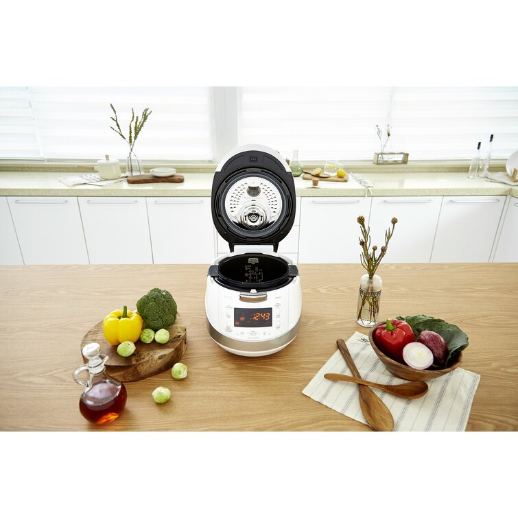 https://assets.wfcdn.com/im/67748591/resize-h755-w755%5Ecompr-r85/6886/68861098/Cuckoo+Electronics+6-Cup+Induction+Heating+Pressure+Rice+Cooker.jpg