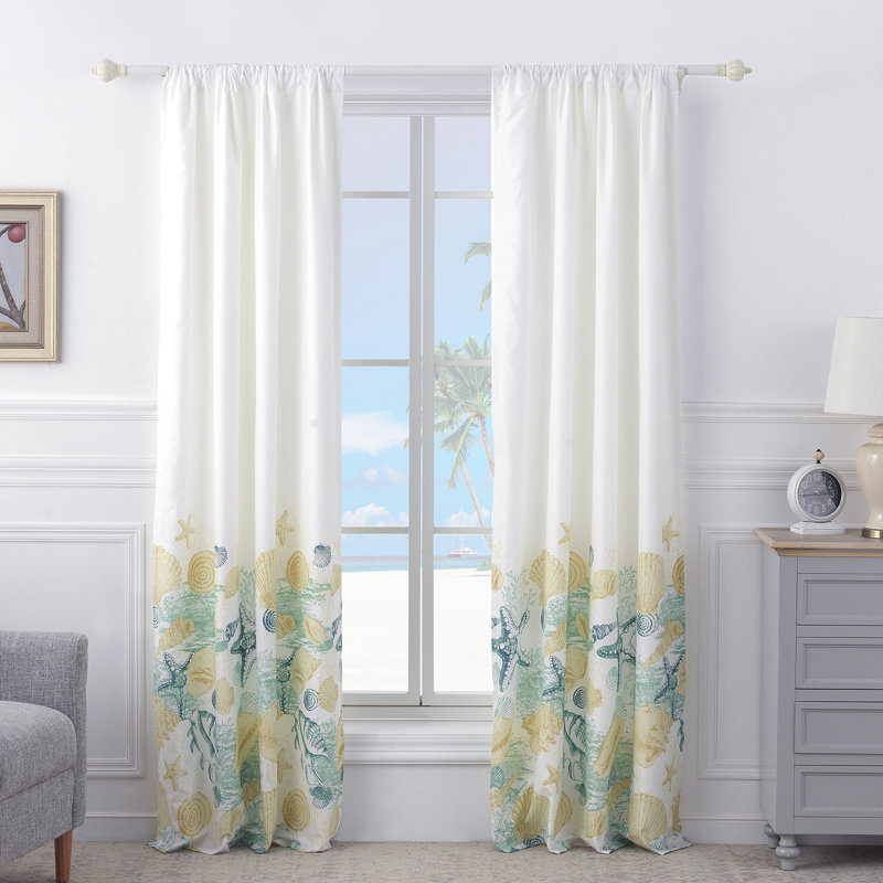 Panneau de rideau simple semi-diaphane avec passe-tringle Grand Bahama