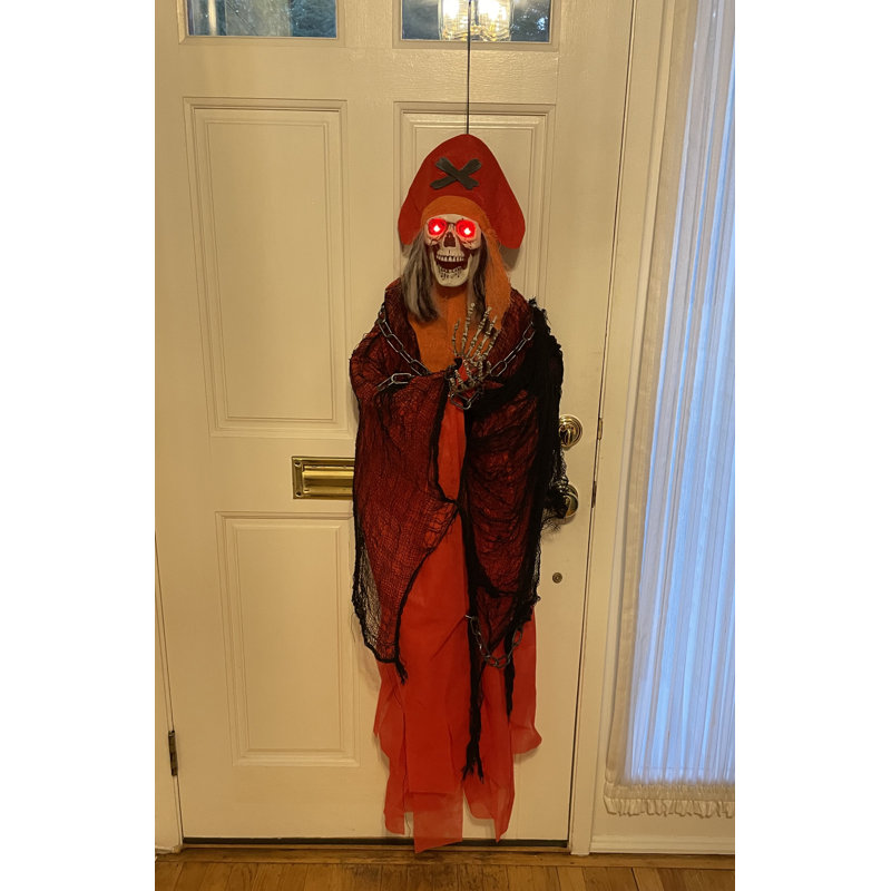Pirate suspendu 54 po Halloween