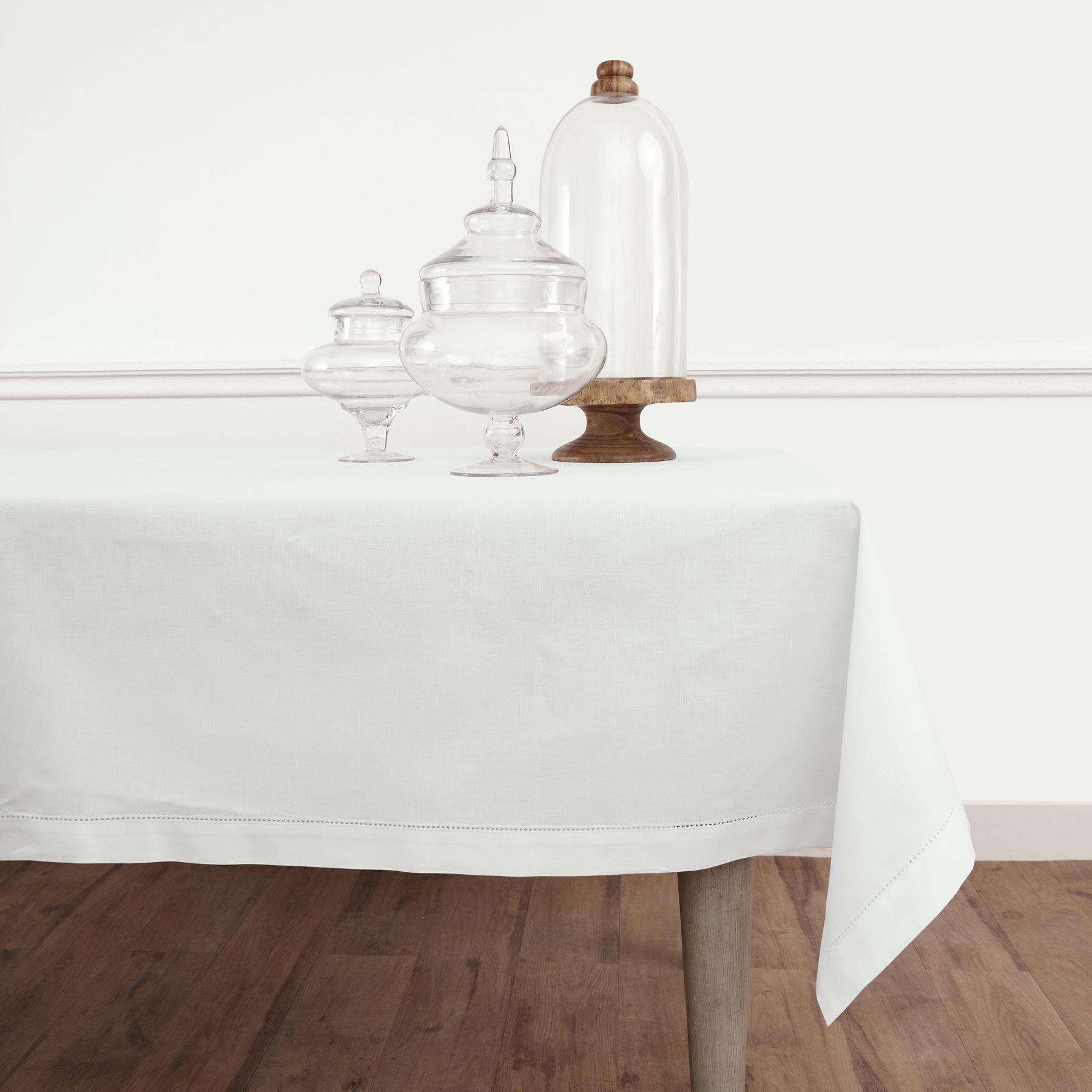 Solino Home Cotton Linen Hemstitch Tablecloth | Wayfair display picture 1