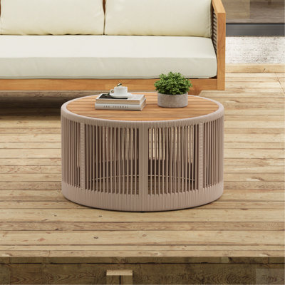 Table basse pour l'extérieur en corde de rotin et bois d'acacia