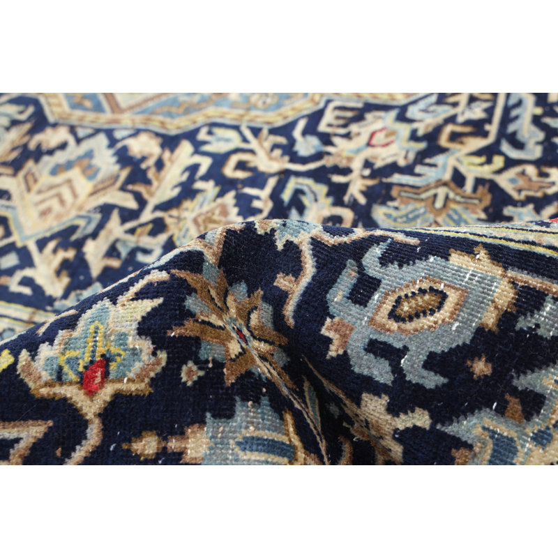 Tapis bleu marine Antalya 6 pi 8 po x 10 pi 6 po