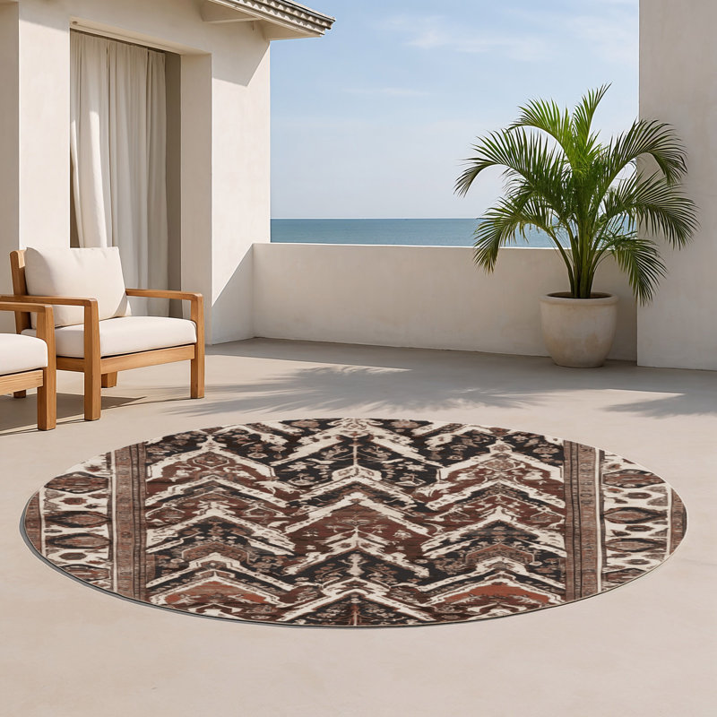 Persian Brown Indoor and Outdoor Area Rug, Round 5'