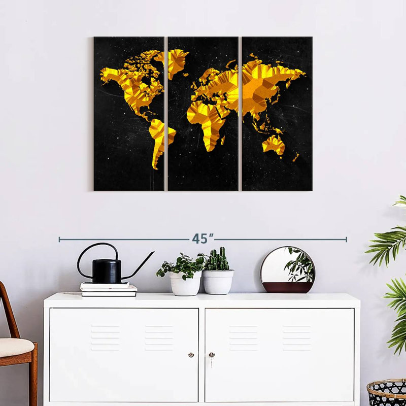 Ensemble de 3 mappemonde dorées sur toile, H 24 po x l 38 po x P 1,25 po