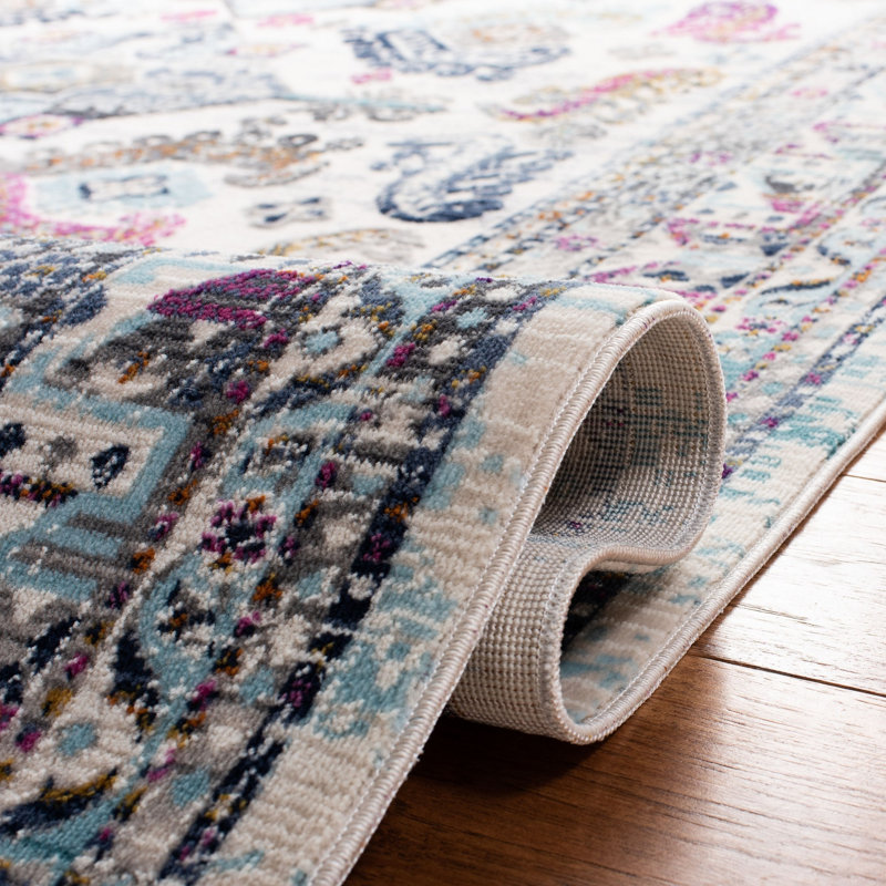 Nassau Performance Oriental Rug, Square 6'7"