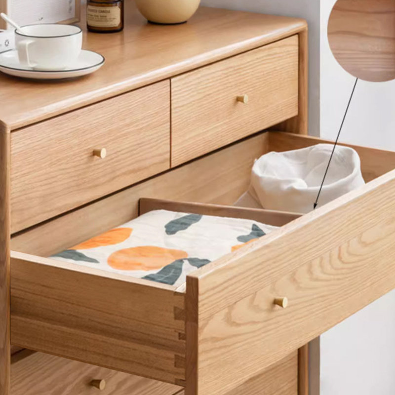 Commode d'appoint ronde en laiton, 30.71" H x 25.39 " W x 15.75 " D