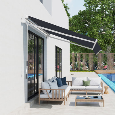 Outsunny 8' X 7' Patio Retractable Awning
