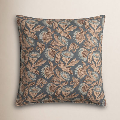 Armes 20" x 20" Throw Pillow