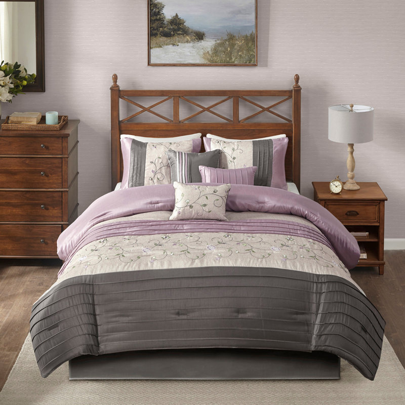 Ensemble d'édredon brodé 7 pièces mauve