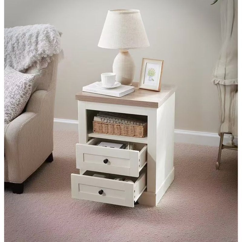 Table de bout à 2 tiroirs en blanc antique, aspect bois rustique pour la chambre à coucher et le salon