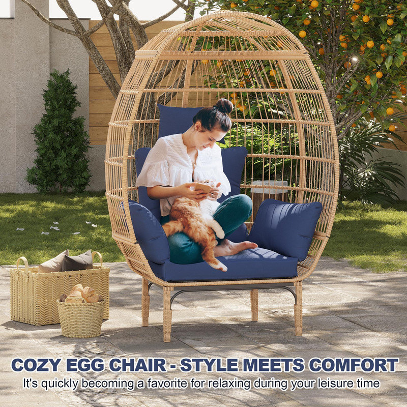 Outdoor Lounge Chair