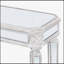 Console exquise rétro avec miroir et sculptures complexes pour la décoration intérieure
