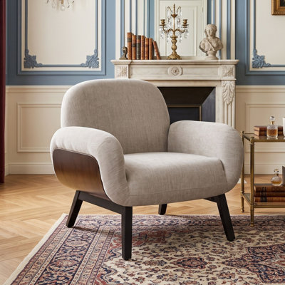 Fauteuil avec dossier enveloppant, coussin moelleux et assise de salon ergonomique pour le salon