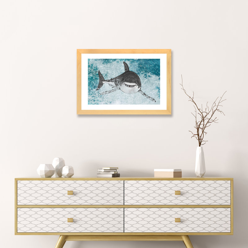 Shark par Angelika Parker - impression d'art graphique, Toile avec cadre en bois beige, Blanc, H 16 po x l 24 po x P 1 po