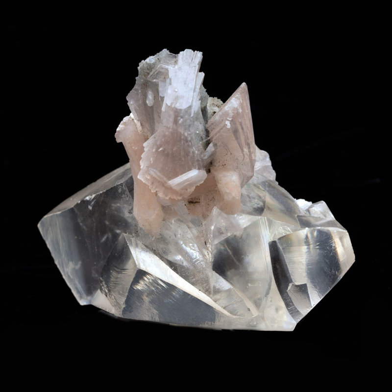 Calcite avec stilbite et heulandite verte de l'Inde